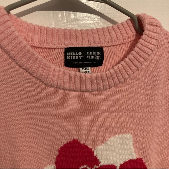 Hello Kitty Coffee Sweater - Picture 3 of 4